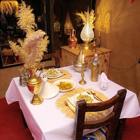 Young Luxury Camp Merzouga Dış mekan fotoğraf