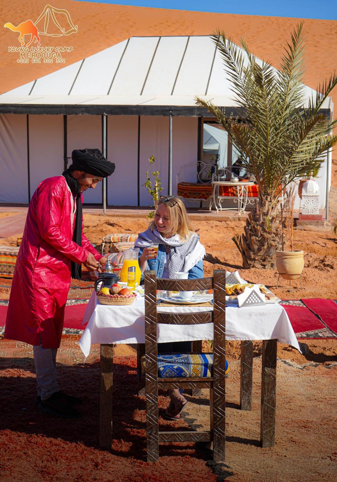 Young Luxury Camp Merzouga Dış mekan fotoğraf