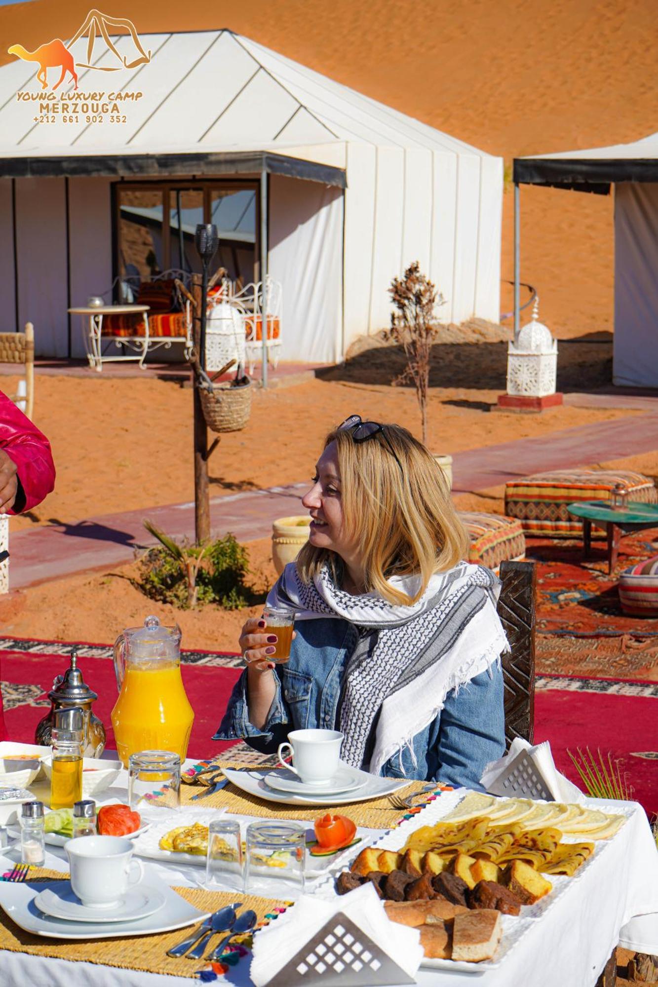 Young Luxury Camp Merzouga Dış mekan fotoğraf