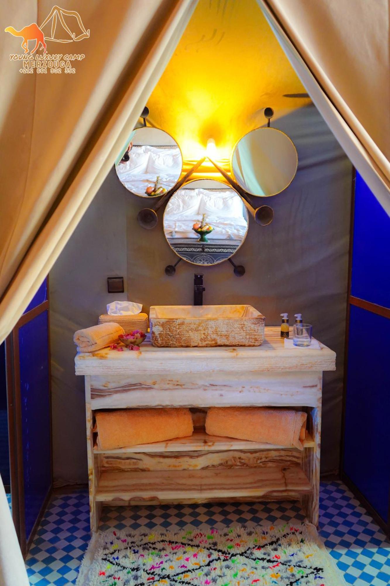 Young Luxury Camp Merzouga Dış mekan fotoğraf